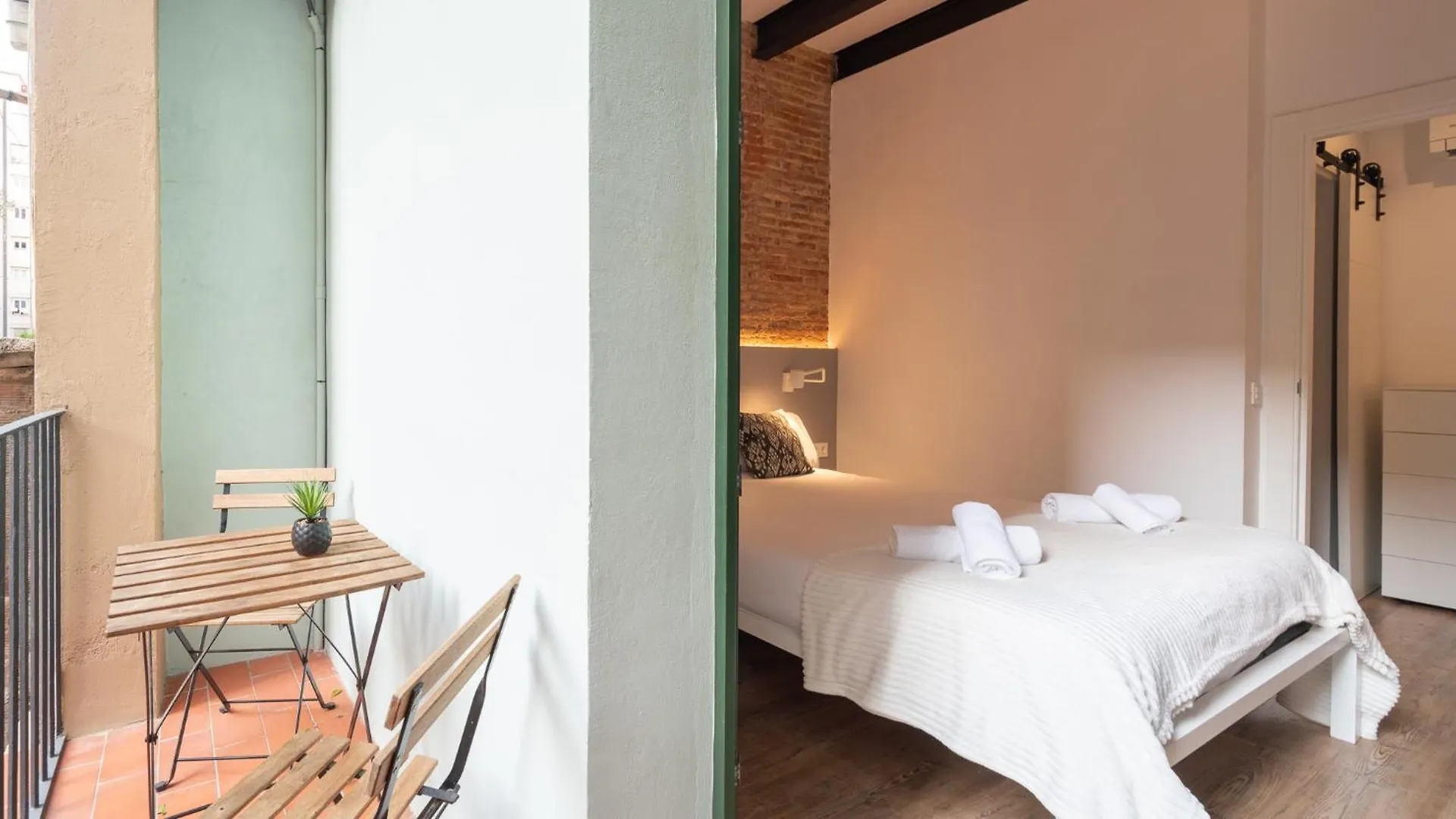 Ola Living Batllo Apartment Barcelona