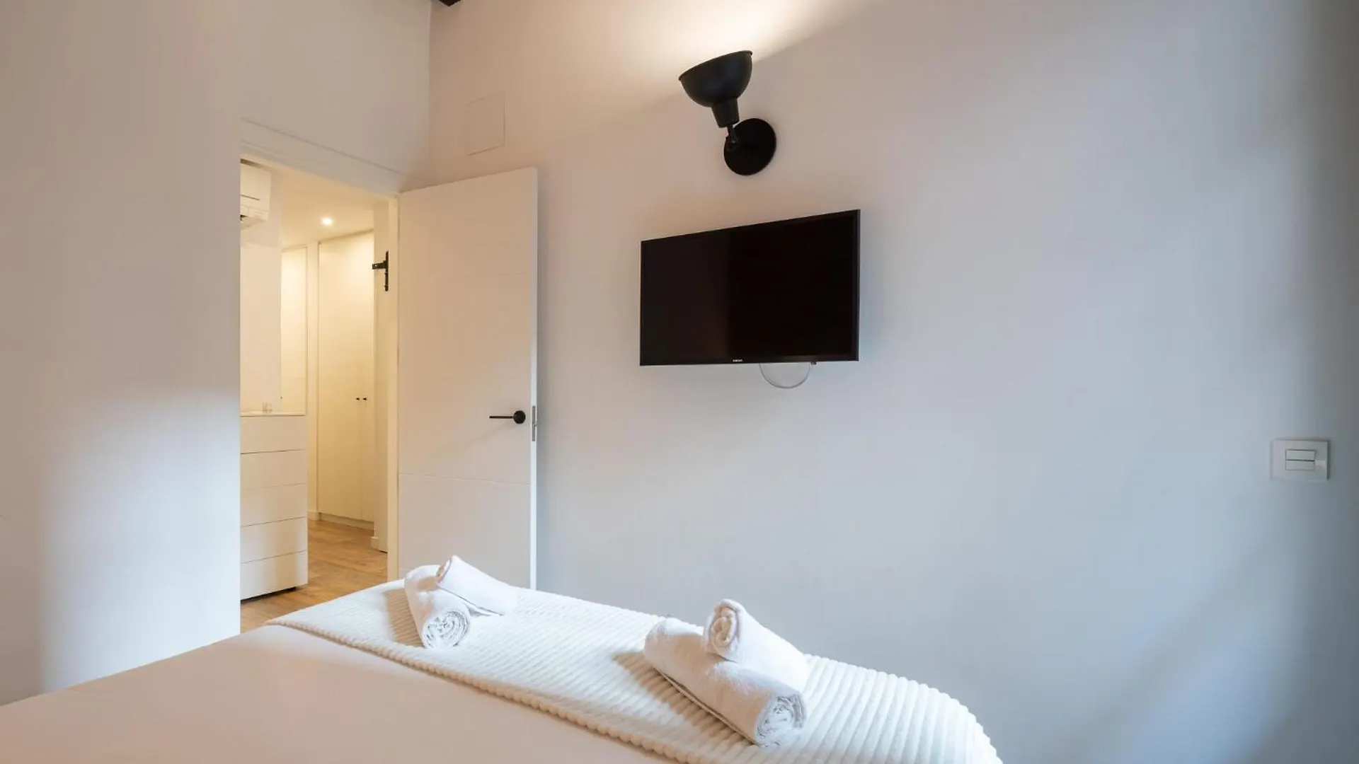 Ola Living Batllo Apartment Barcelona